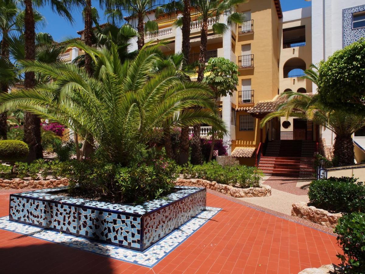 Sunny Apartment Aldea Del Mar Near The Sea Torrevieja Ngoại thất bức ảnh